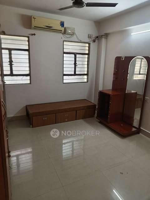 3 BHK Flat In Giri Apartmen...
