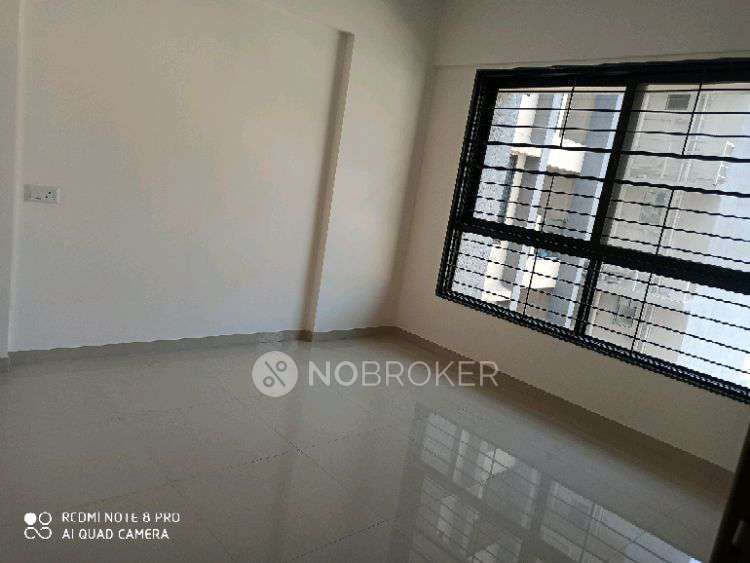 2 BHK Flat In Kohinoor Cora...
