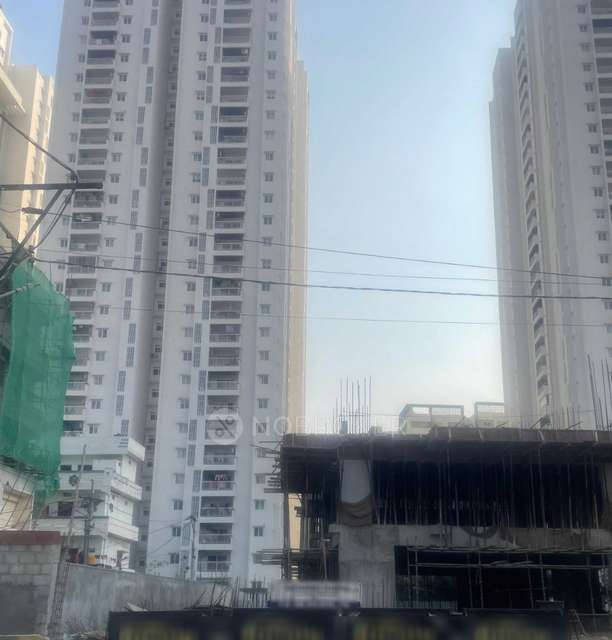 2 BHK Flat In Greenspace Ce...