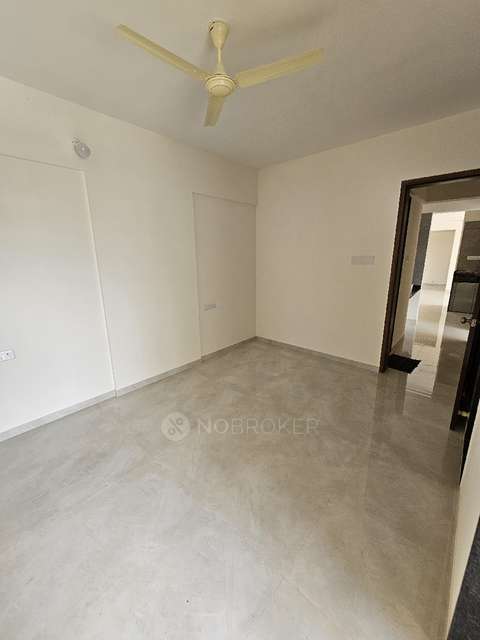 3 BHK Flat In Metropark Cou...