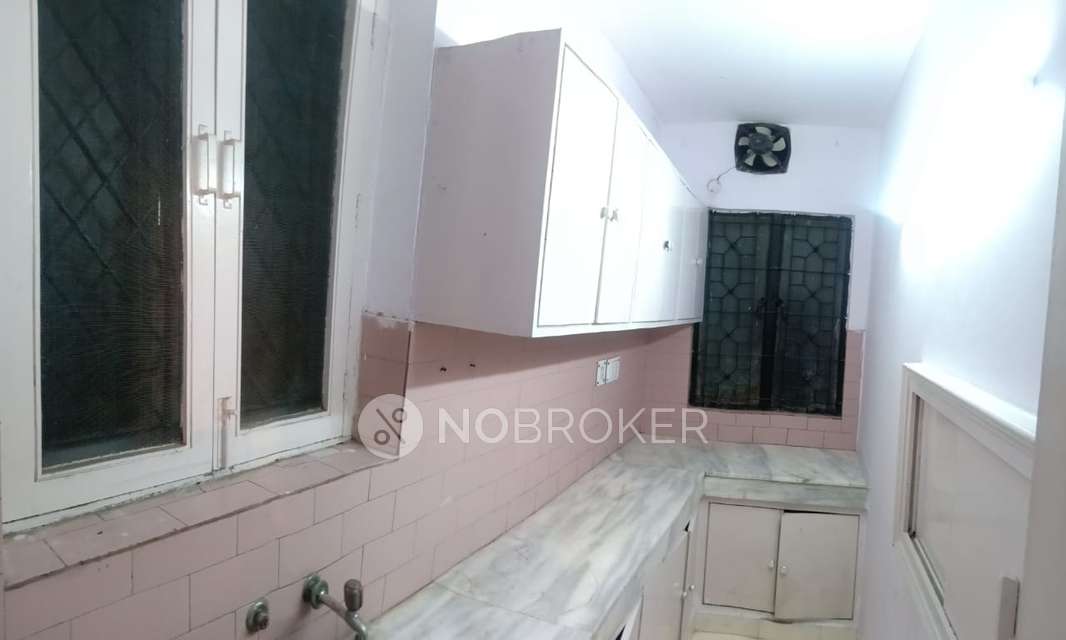 1 RK Flat In 2nd Floor A fo...