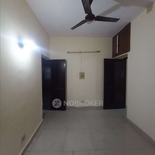 2 BHK Flat In Uday Niketan ...