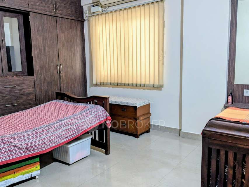 3 BHK Flat In Smr Vinay Sym...