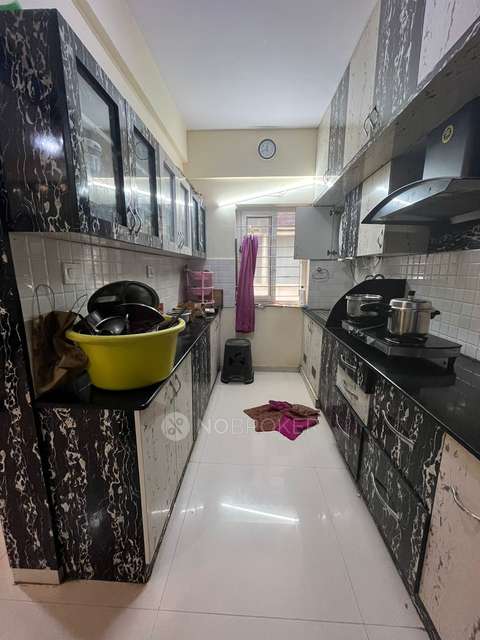 2 BHK Flat In Tg Lakevista ...