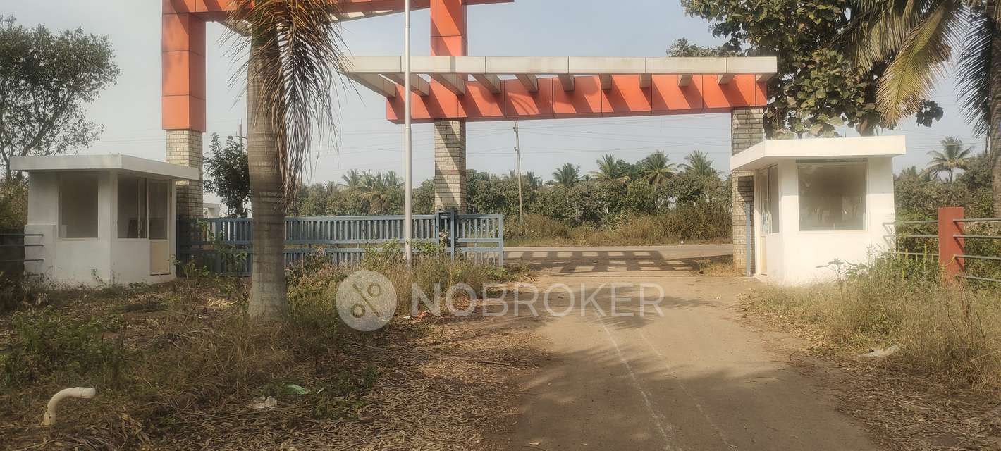 Plot For Sale  In Sri Madhw...