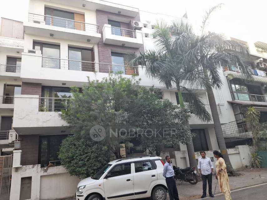 4 BHK House for Rent  In Ea...