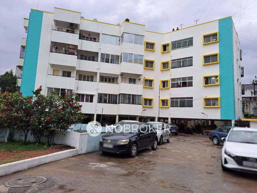 3 BHK Flat In Sri Mitra Est...