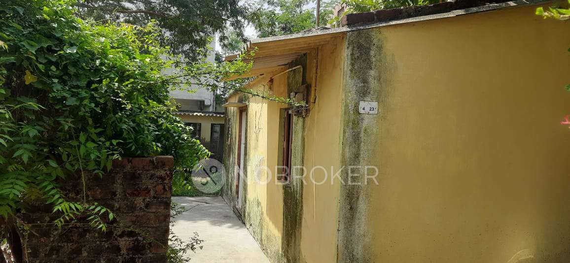 1 BHK House For Sale  In Pa...