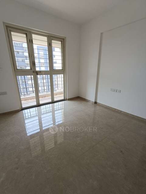 2 BHK Flat In Stellar Rhyth...