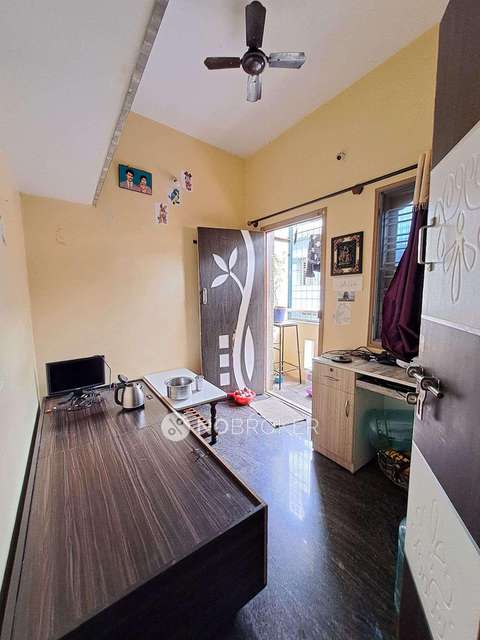 1 RK Flat for Rent  In Parv...