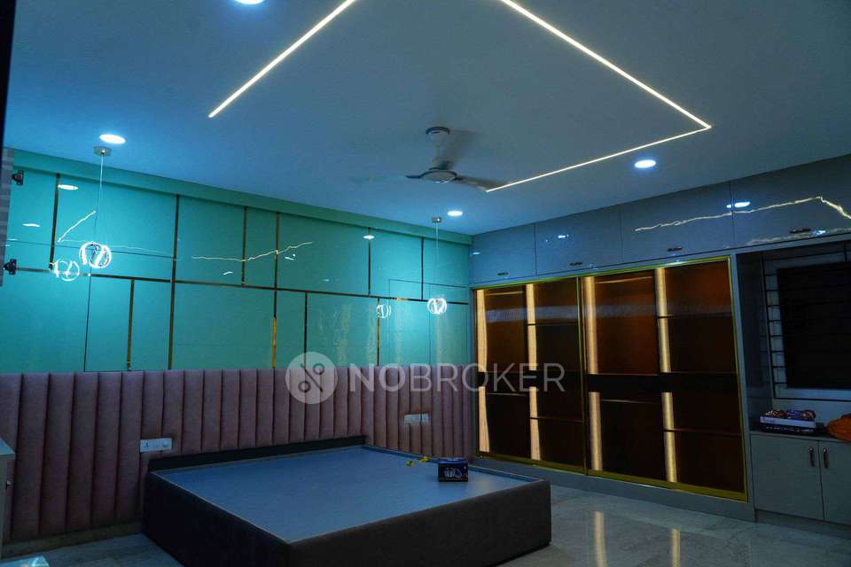 4 BHK Flat In Prestige High...