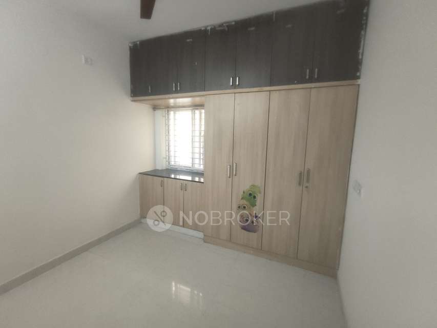 3 BHK Flat In Roopa Sadan f...