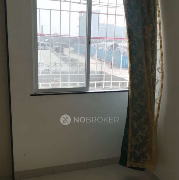 1 BHK Flat In Srishti Gera ...