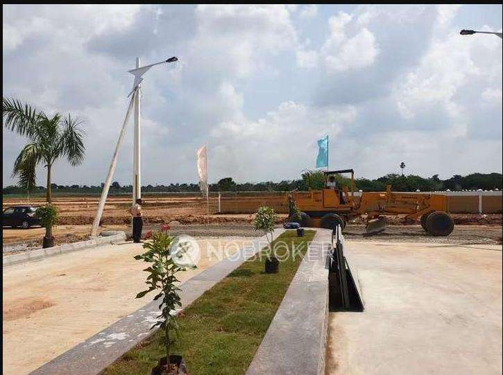 Plot For Sale  In Greenhome...