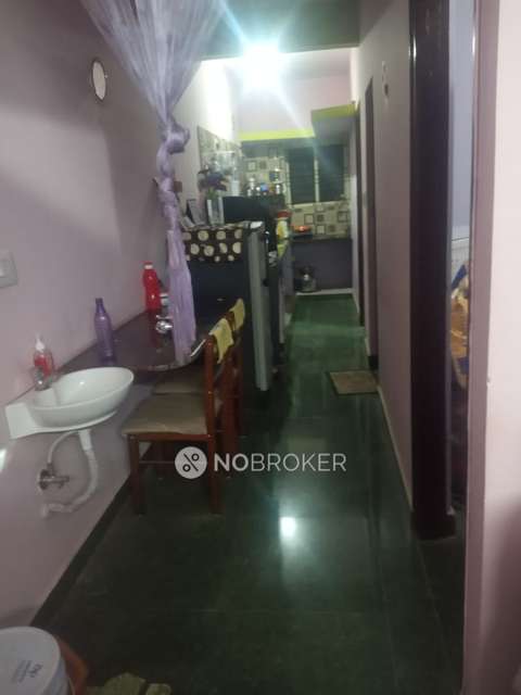 2 BHK Flat for Rent  In Ele...