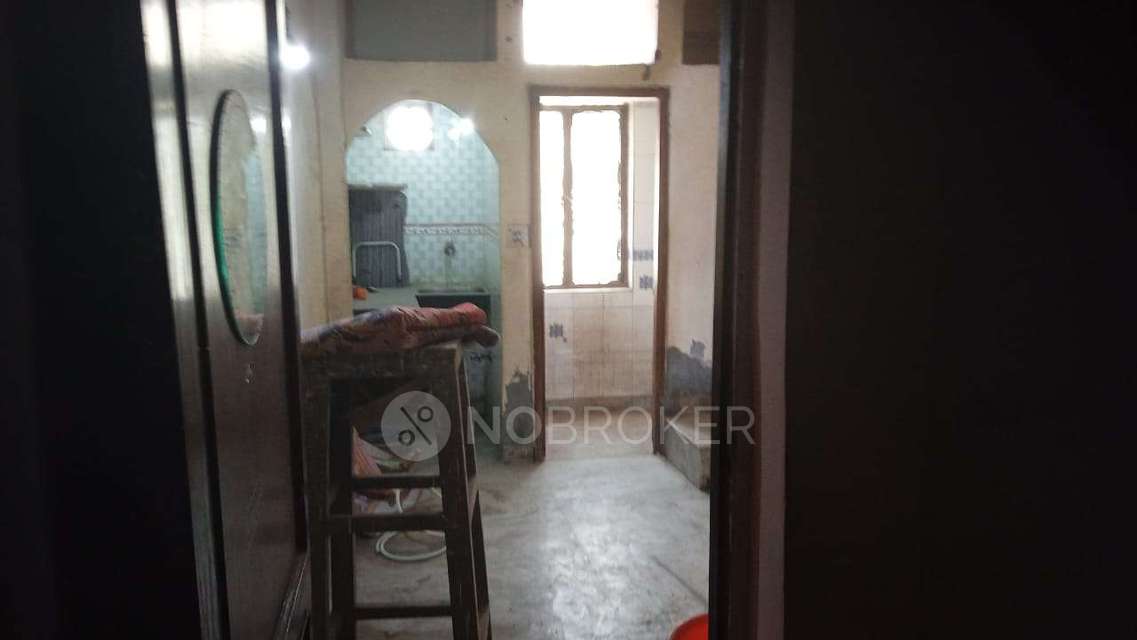 1 RK Flat In Standalone Bui...