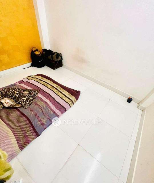 2 BHK Flat In Glaxy Apartme...