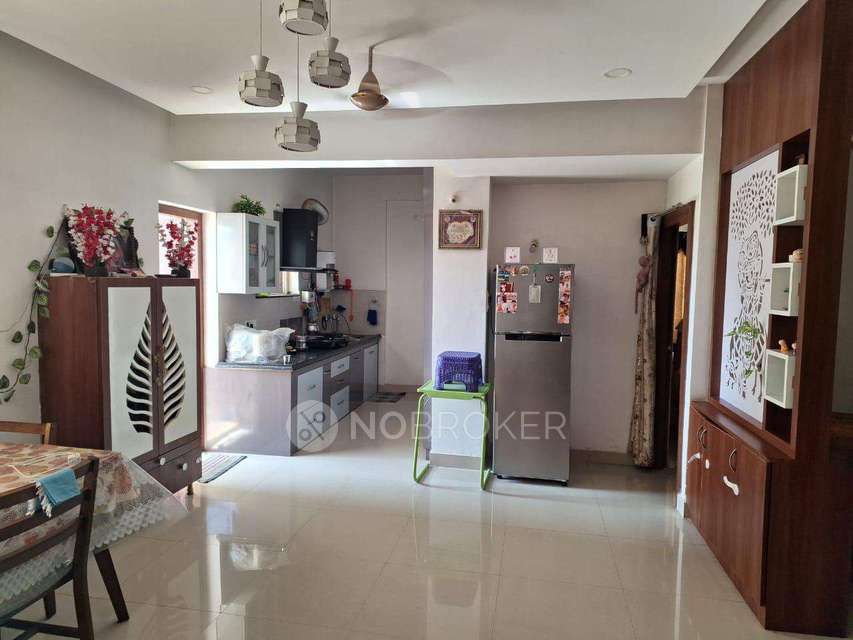 3 BHK Flat In Aakriti Honey...