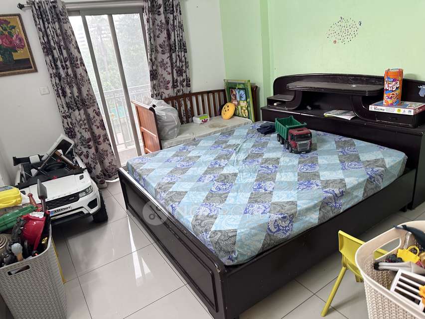 3 BHK Flat In Orchid Lakevi...