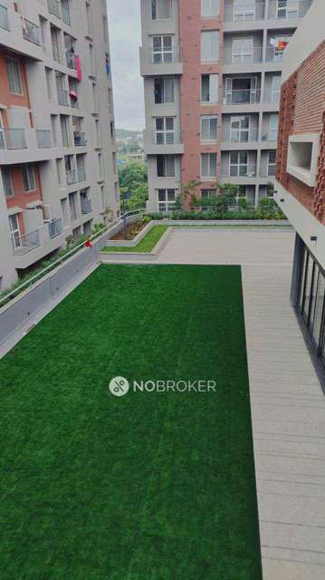 2 BHK Flat In Splendid Home...
