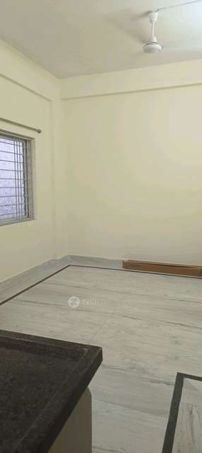 1 RK Flat In Habeeb Residen...