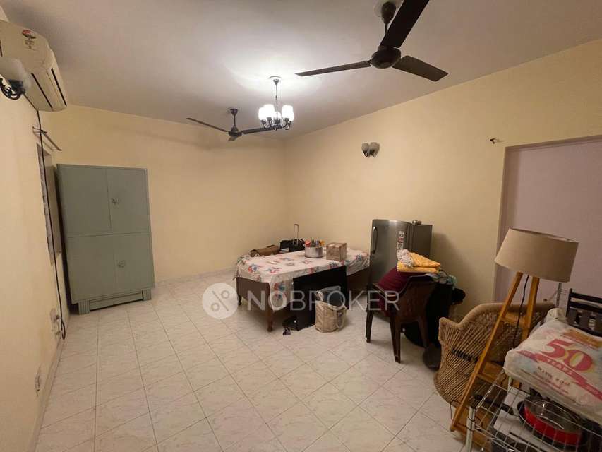 1 RK Flat In Dda Nilgiri Ap...