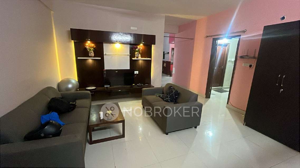 2 BHK Flat In White Orchids...