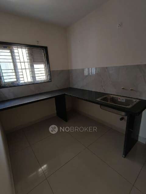 2 BHK Flat In Jewel Heights...