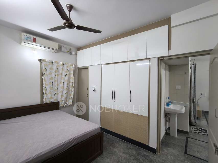 2 BHK Flat In Standalone Bu...