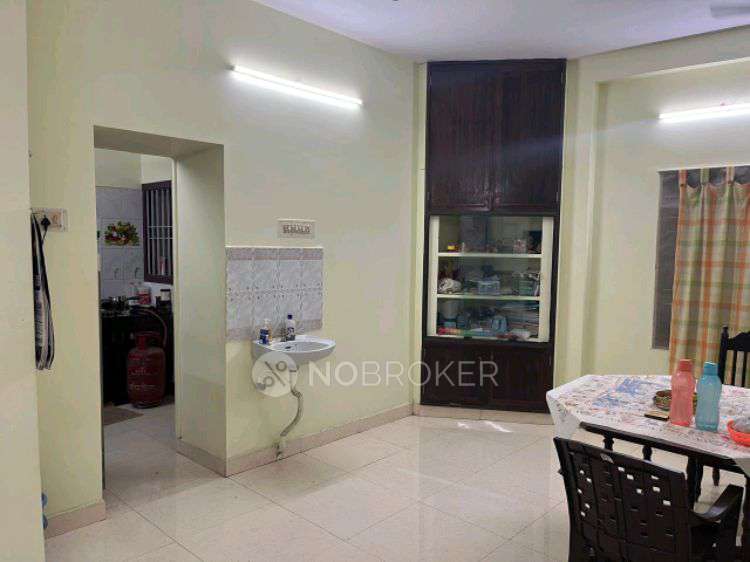 2 BHK Flat In Centwin Sapth...