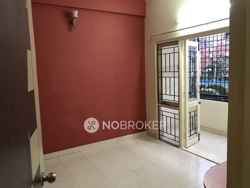 2 BHK Flat In Dsr Crescent ...