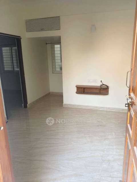 2 BHK Flat In Honey Residen...