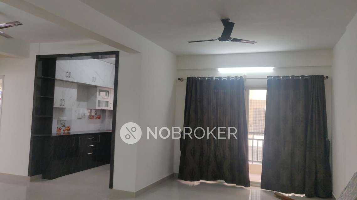 3 BHK Flat In Keerthi Royal...