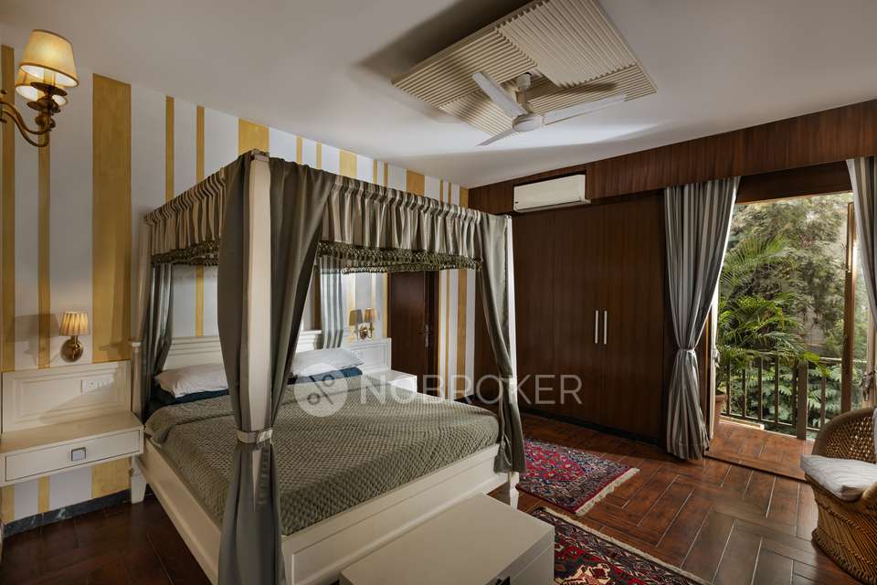 4+ BHK Flat for Lease  In D...