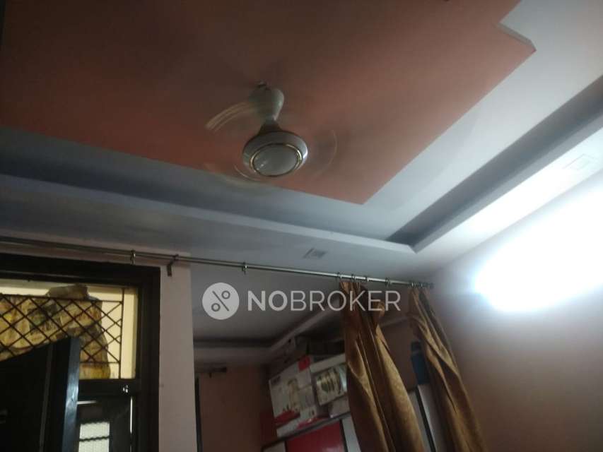 2 BHK Flat In Dda Flats for...