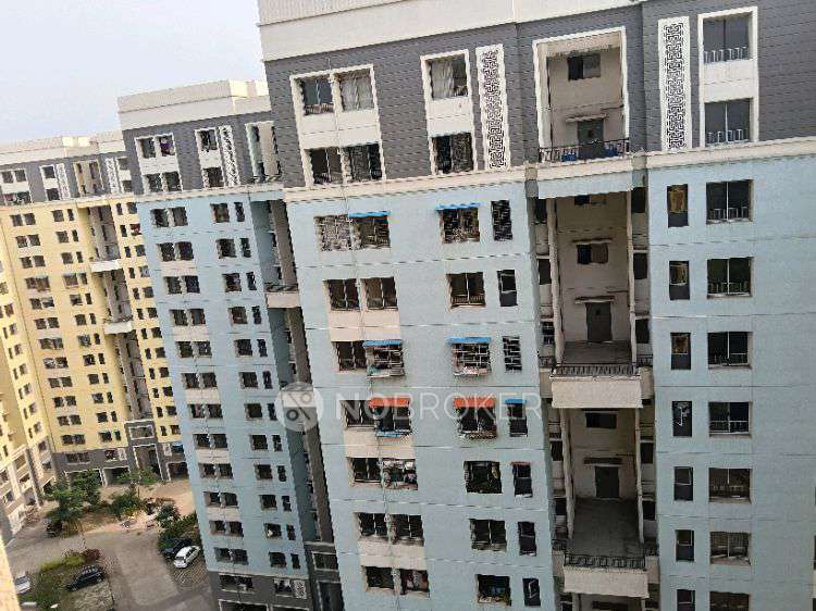 1 BHK Flat In Ananta Towers...