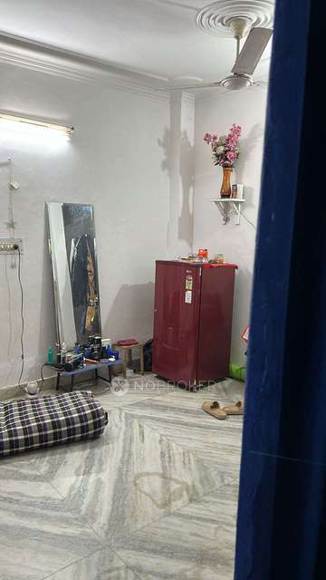 4 BHK Flat In Standalone Bu...