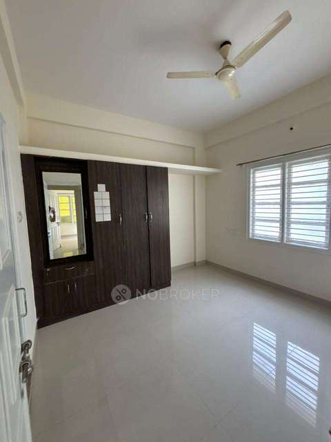 2 BHK Flat In Royal Orchid ...