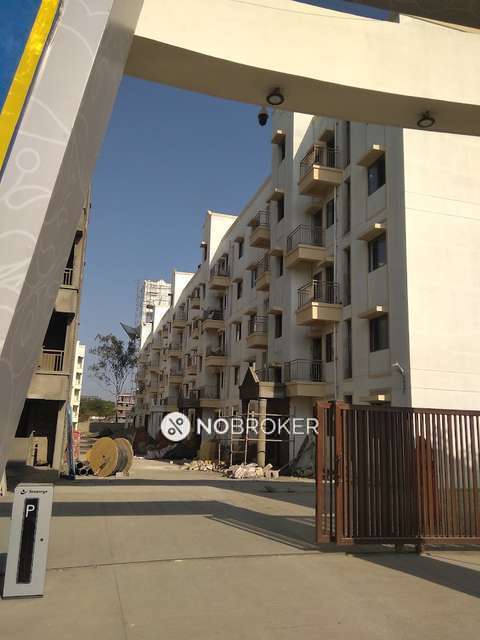 1 BHK Flat In Apartment for...