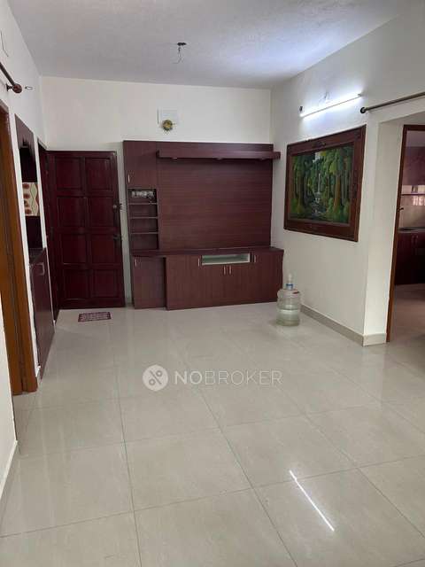 2 BHK Flat In Race View Col...