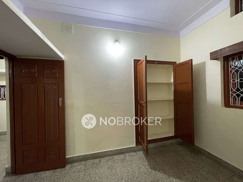 2 BHK Flat In Sb for Rent  ...