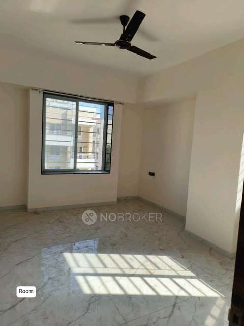 2 BHK Flat In Herambha Soci...