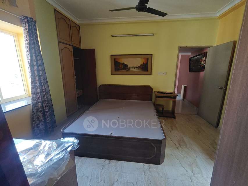 3 BHK Flat In Flat for Rent...