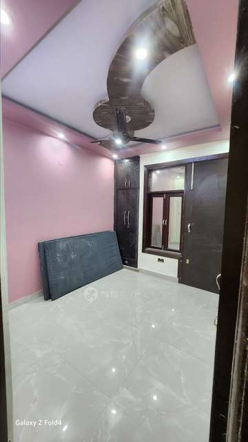 1 BHK Flat In Builder Floor...