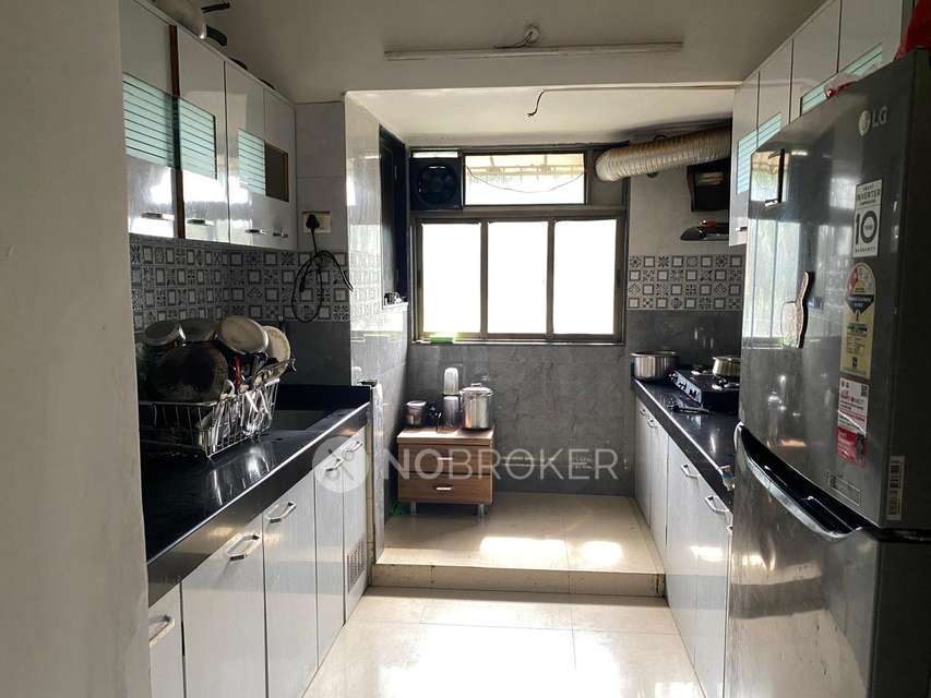 1 BHK Flat In Sheth Heights...