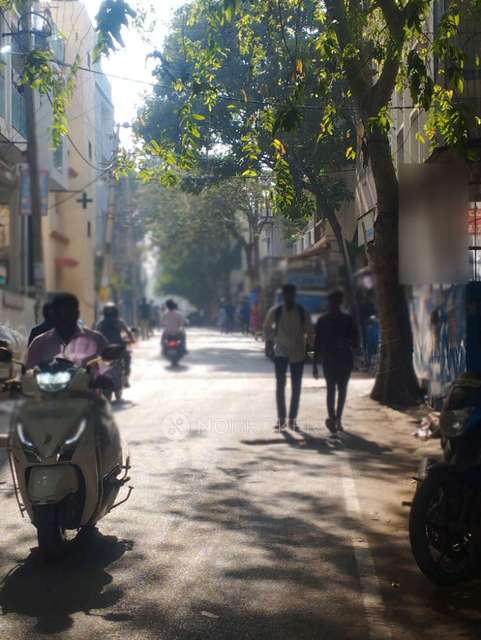 2 BHK Flat In Standalone  B...