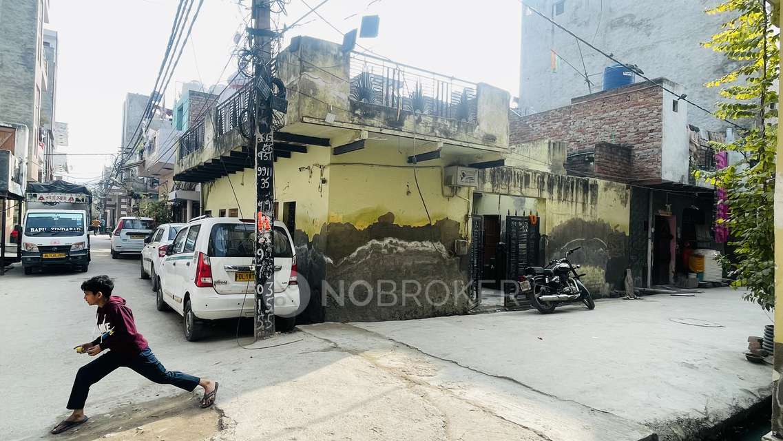 Plot For Sale  In Sultanpuri