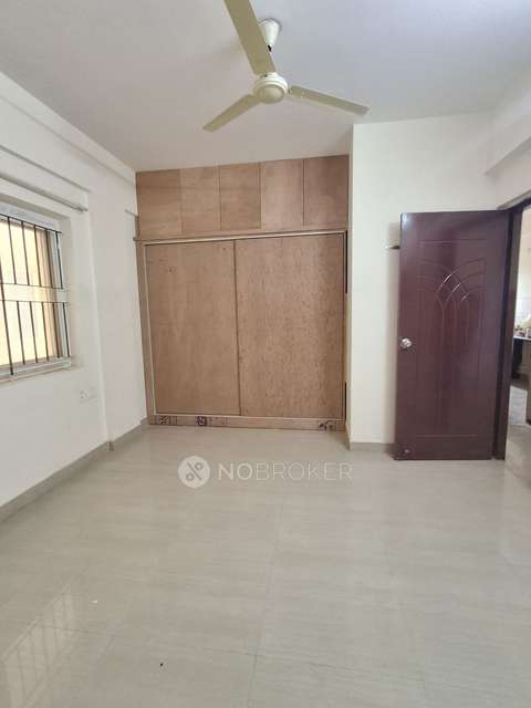 2 BHK Flat In Triguna Palm ...