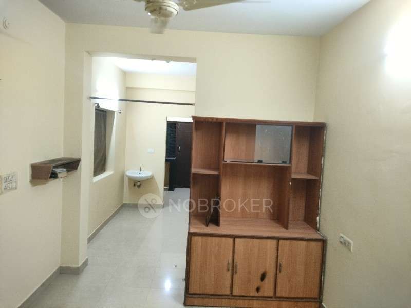 2 BHK Flat In Standalone Bu...