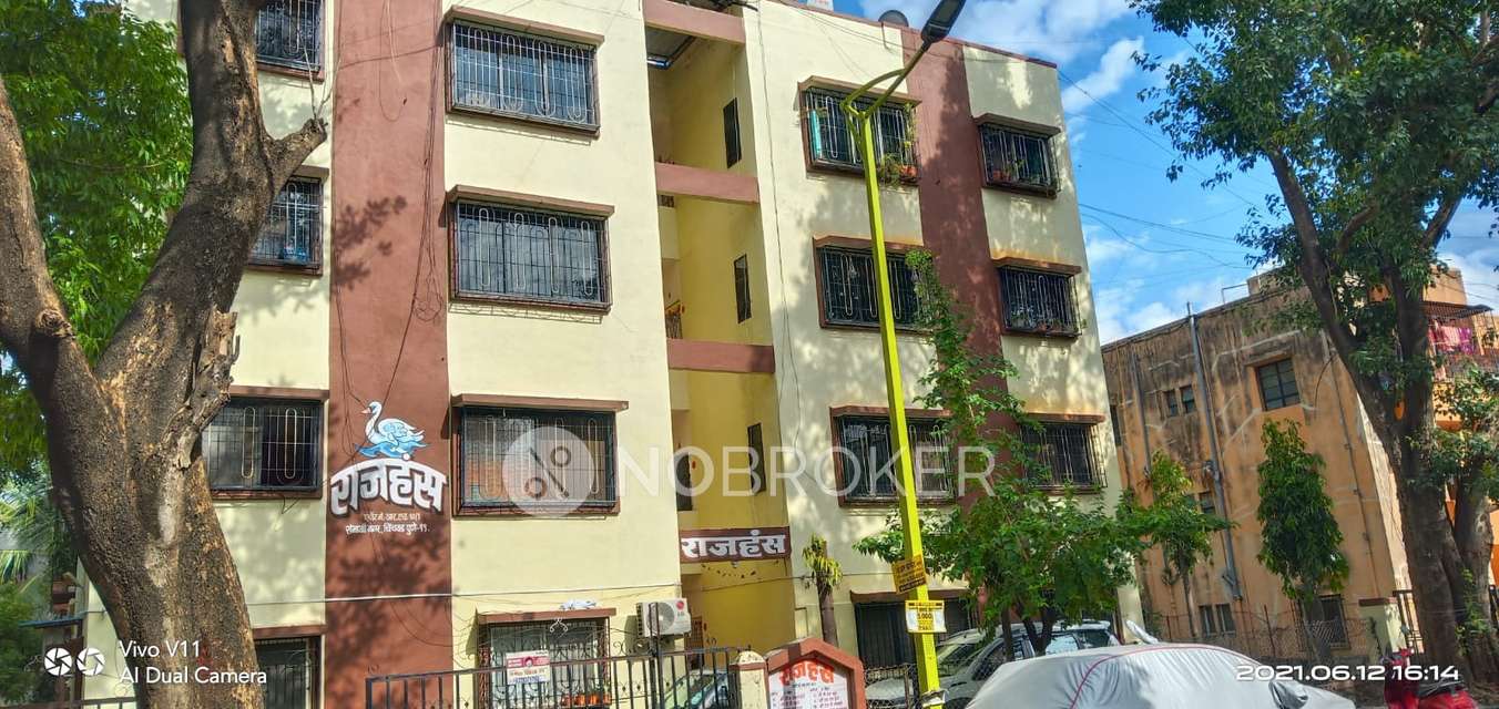 2 BHK Flat In Rajhans Bwing...